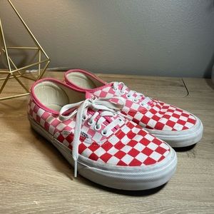 Checkered vans slip on U.S. women’s size 9